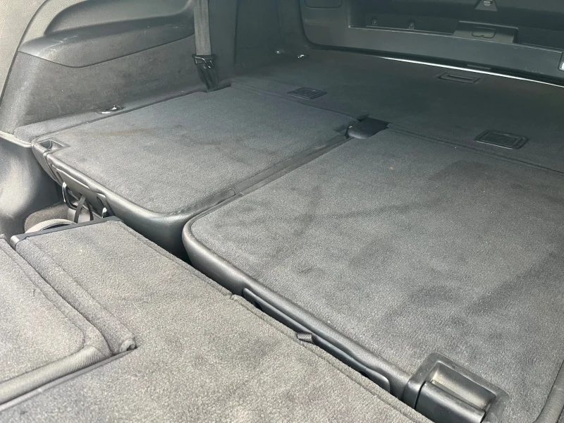 Audi Q7  7 местен, снимка 11 - Автомобили и джипове - 52246691