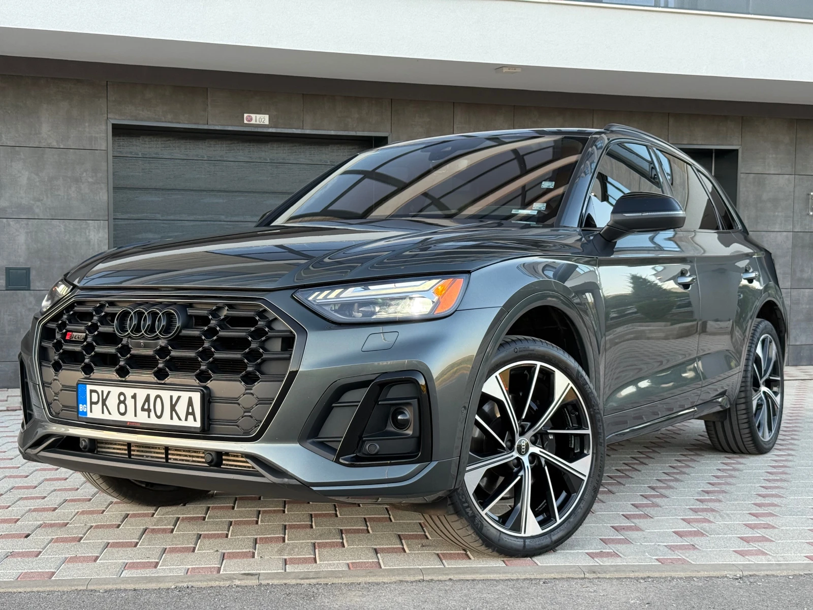 Audi SQ5 Panorama* Head-Up* Matrix* 360* ACC, снимка 1
