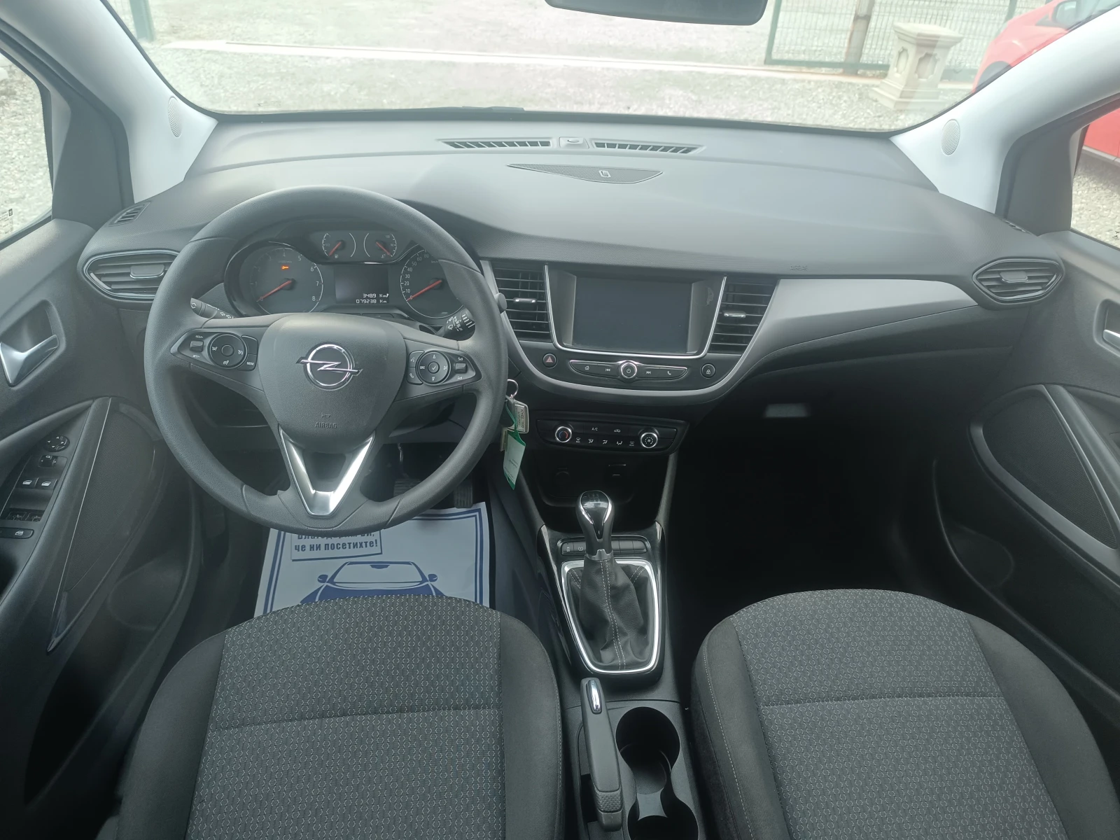 Opel Crossland X 1.2I  EURO6B  - изображение 10