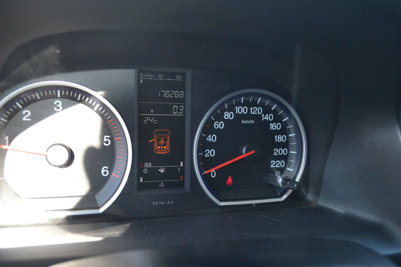 Honda Cr-v 2.2CRDI - изображение 10