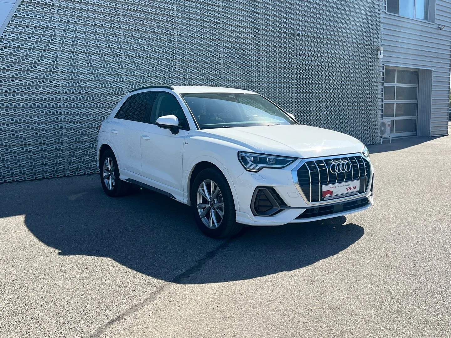 Audi Q3 S line 40 TDI quattro | Mobile.bg — изображение 3