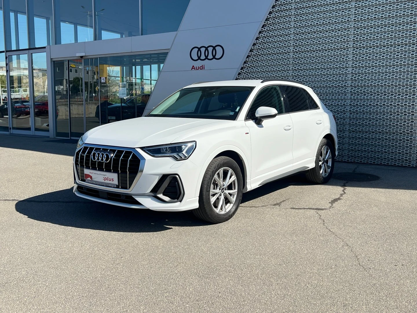 Audi Q3 S line 40 TDI quattro | Mobile.bg — изображение 6