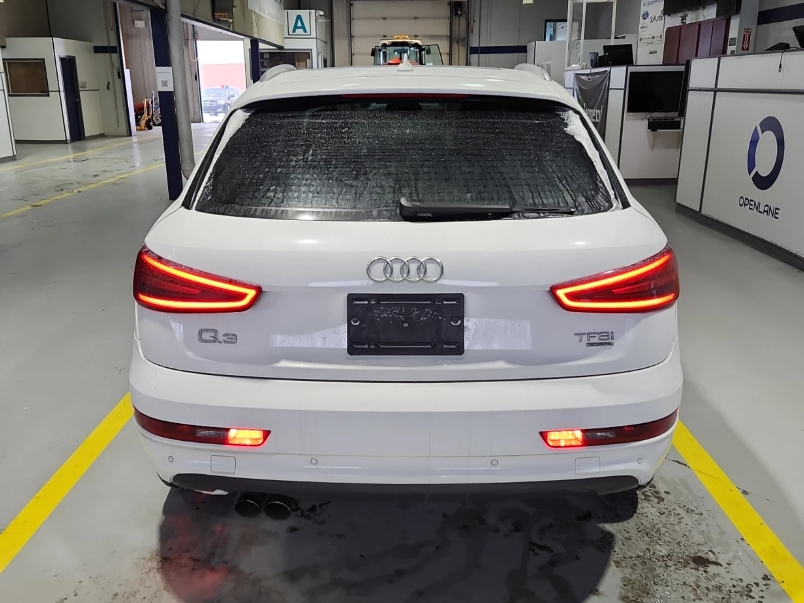 Audi Q3 Quattro| PANORAMA| CARFAX| ПОДГРЕВИ - изображение 6