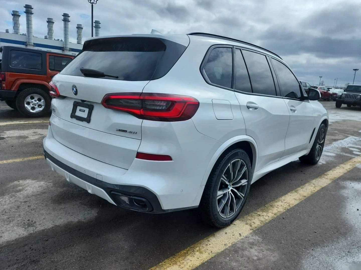 BMW X5 M-pkg* Harman/Kardon* 360View* Keyless* Подгрев* П, снимка 3 - Автомобили и джипове - 53962740