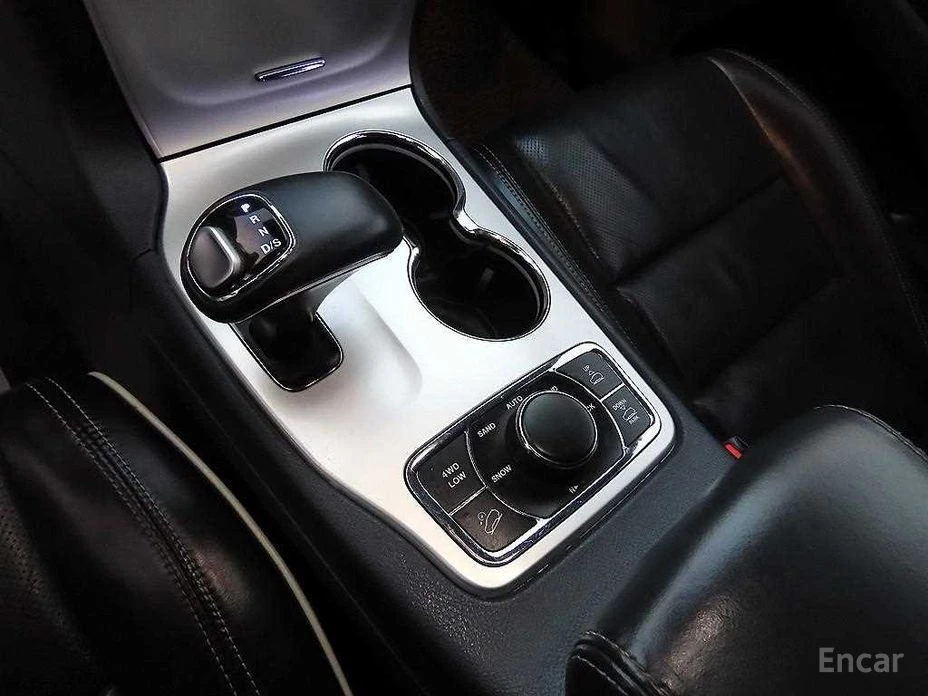 Jeep Grand cherokee, снимка 10 - Автомобили и джипове - 54066053