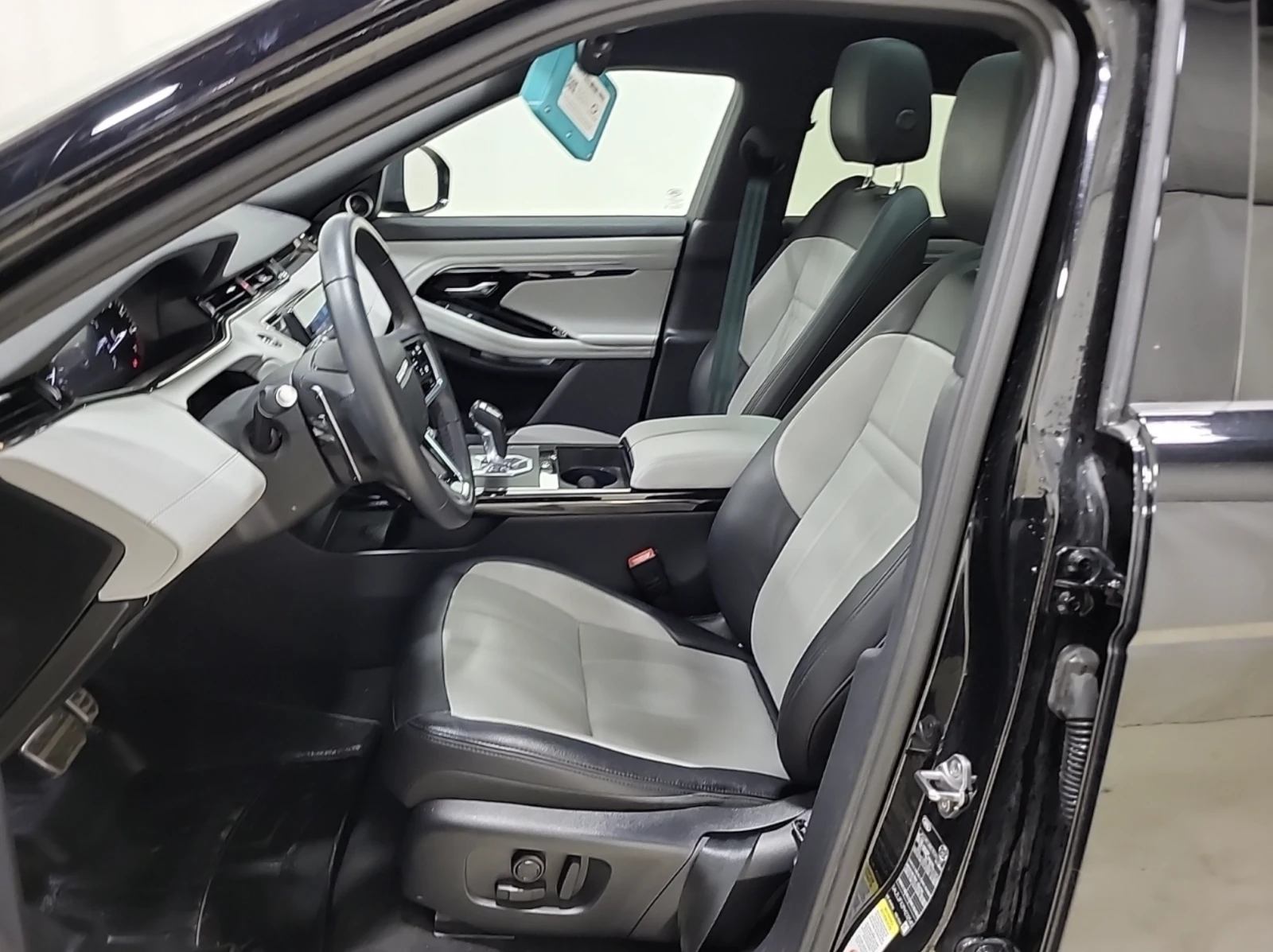 Land Rover Range Rover Evoque 2023 Land Rover RANGE ROVER EVOQUE R-DYNAMIC SE | Mobile.bg � ����������� 7