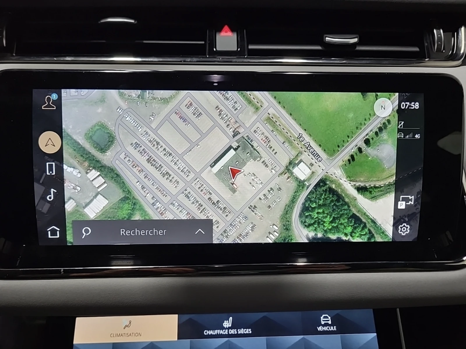 Land Rover Range Rover Evoque 2023 Land Rover RANGE ROVER EVOQUE R-DYNAMIC SE | Mobile.bg � ����������� 10