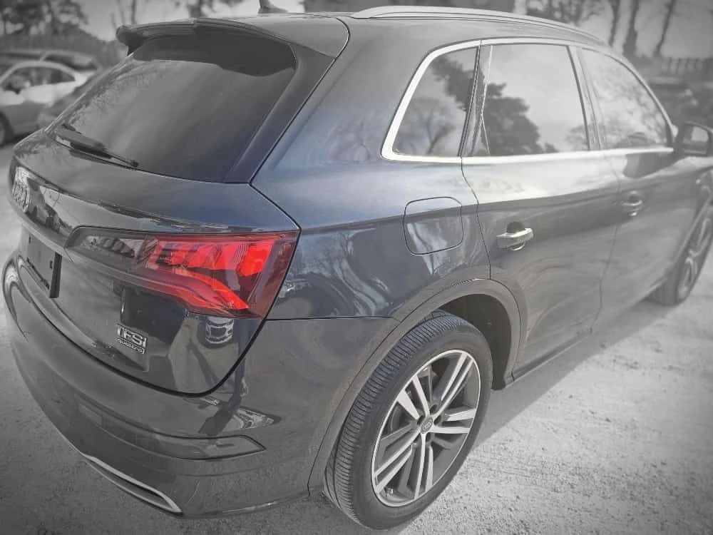 Audi Q5 * Technik * ОБДУХВАНЕ * ПАНОРАМА * 360 * ПОДГРЕВ, снимка 5 - Автомобили и джипове - 54332316