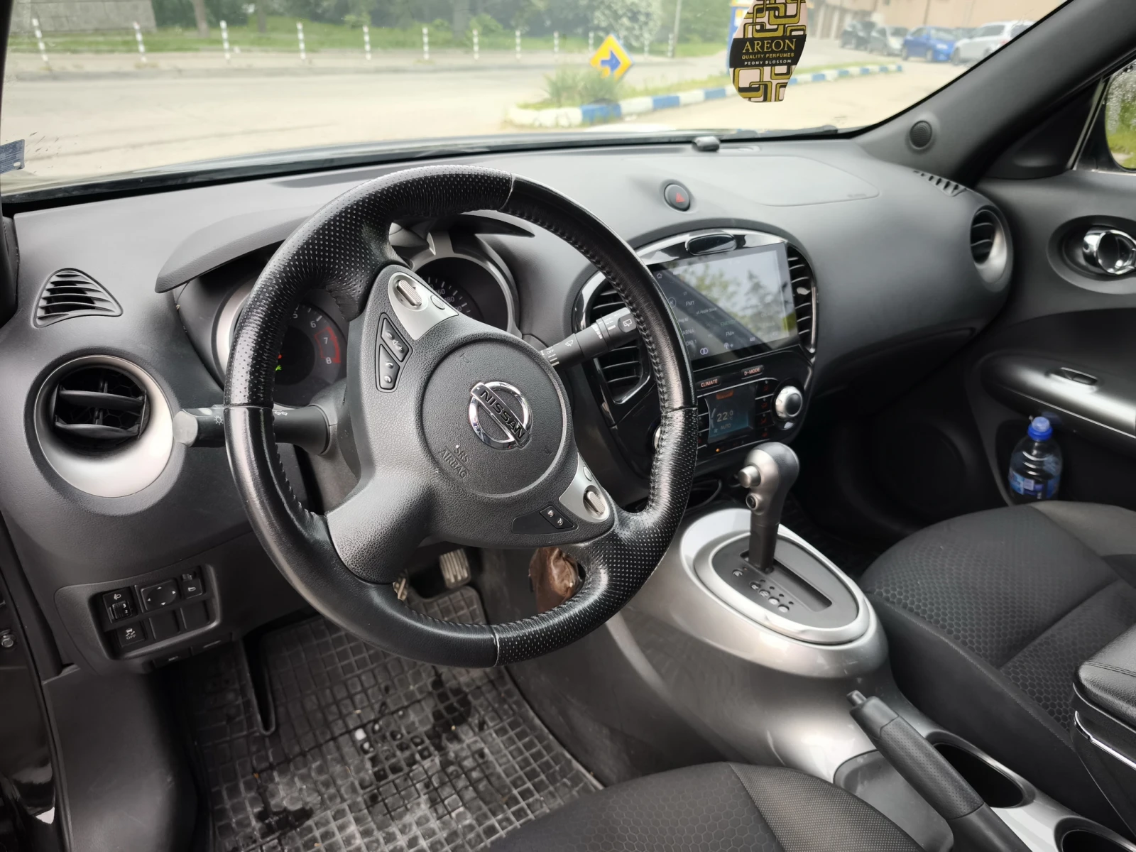 Nissan Juke F15, снимка 9 - Автомобили и джипове - 54681884
