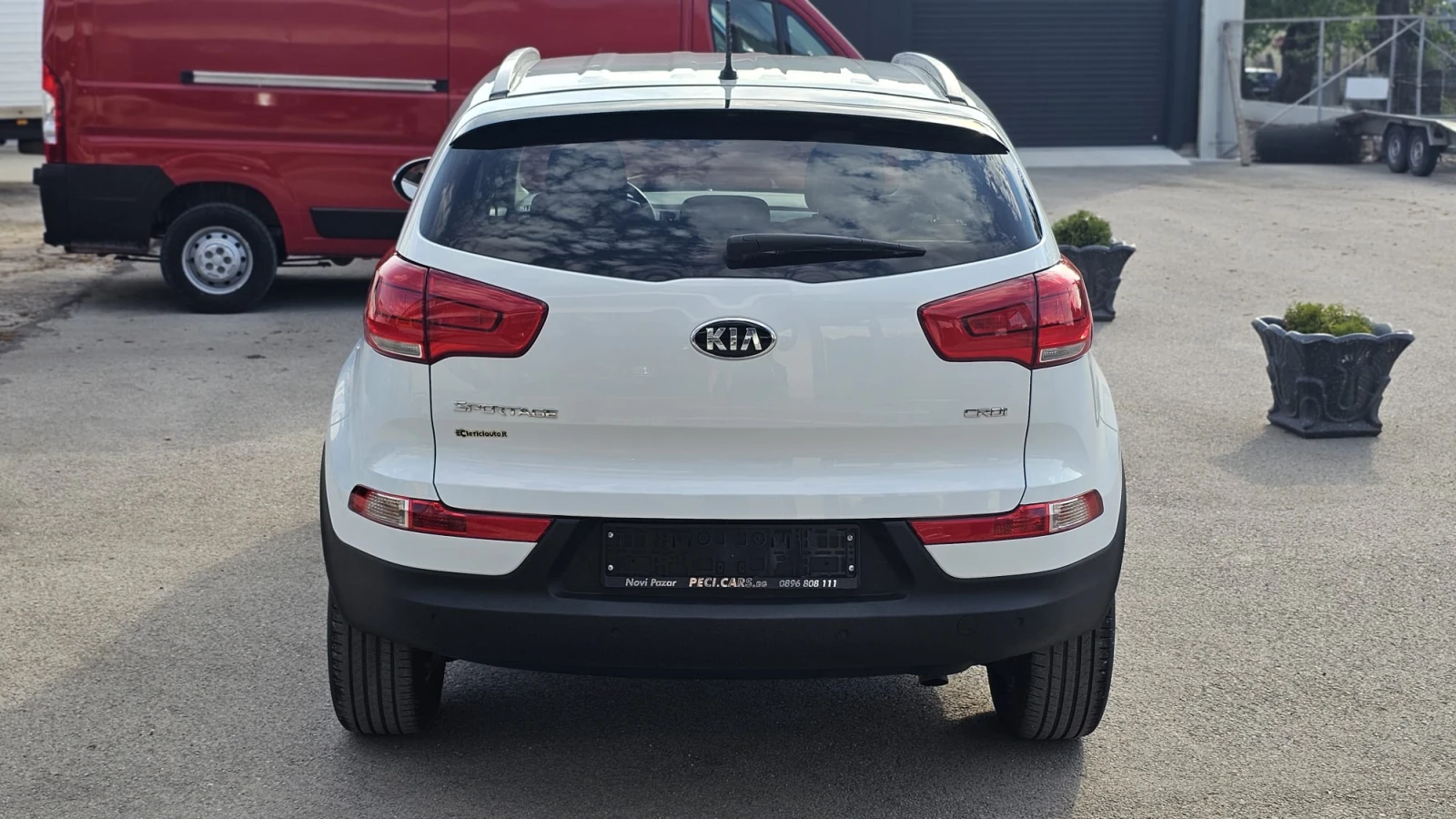 Kia Sportage 1.7CRDi 6SP Face IT-ДОКАЗУЕМИ КМ-ТОП СЪСТ.-ЛИЗИНГ, снимка 5 - Автомобили и джипове - 54681443