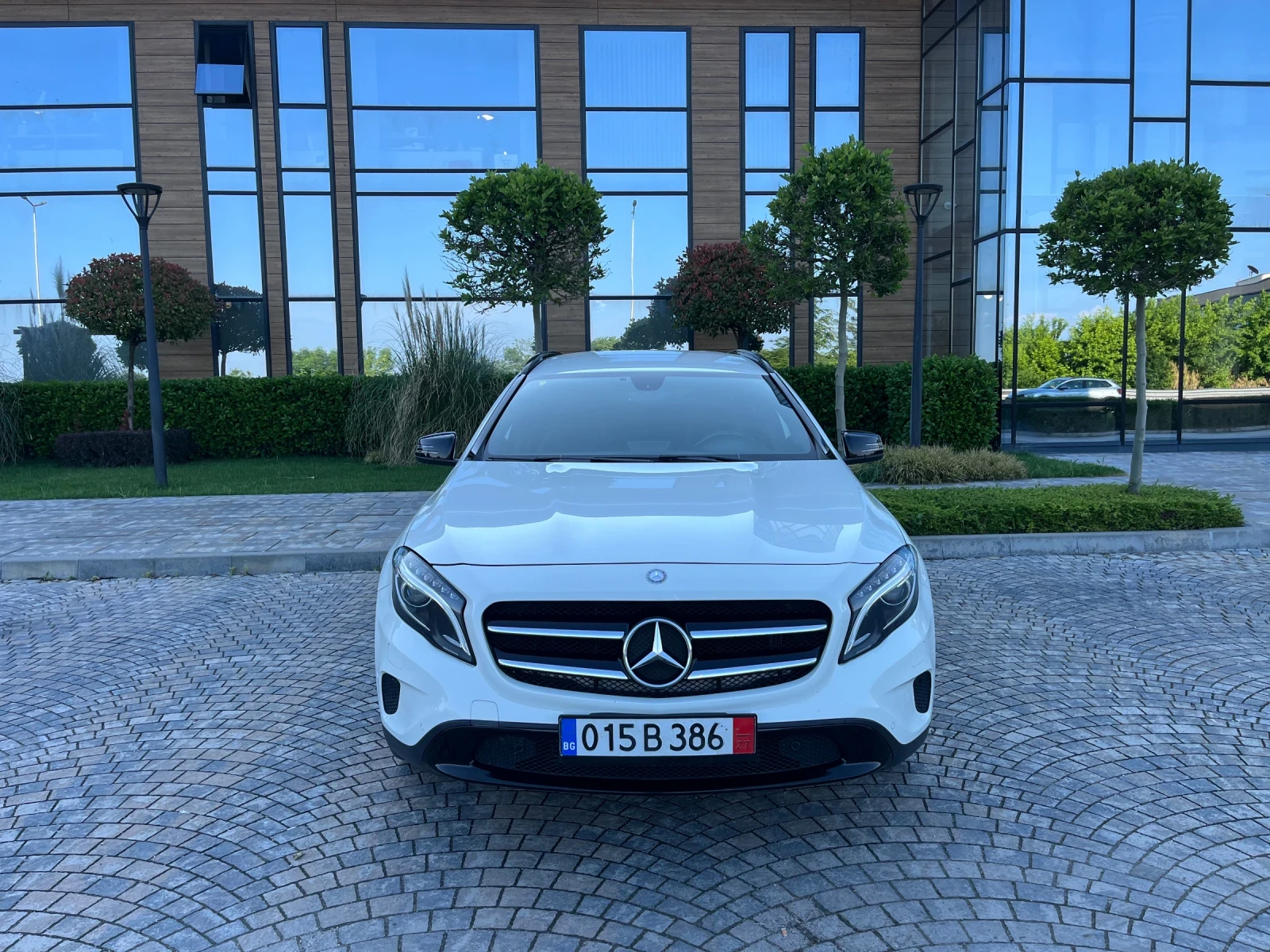 Mercedes-Benz GLA 200 2.2CDI 136к.с.* Bixenon* 4matic* Navi* Camera* Per