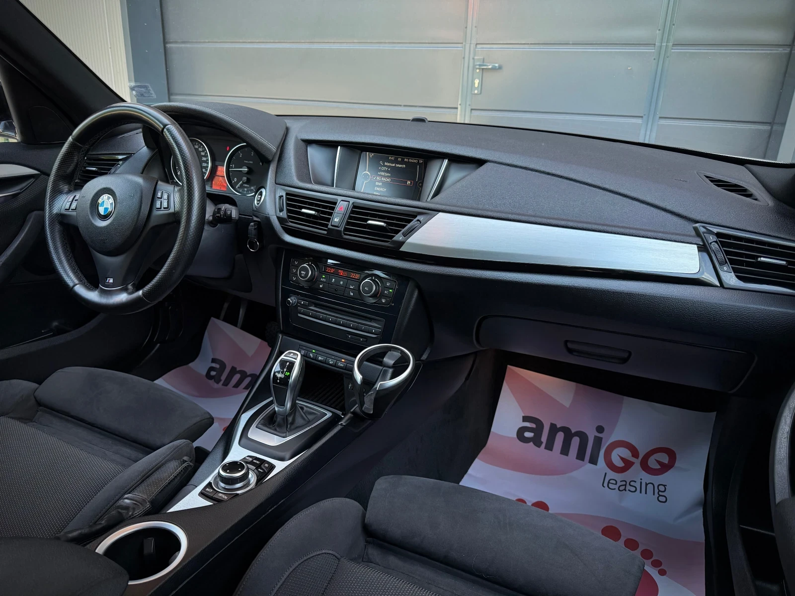 BMW X1 2.0XD * M-Pack* Pano* 8ZF* Обслужена* , снимка 12 - Автомобили и джипове - 54748269