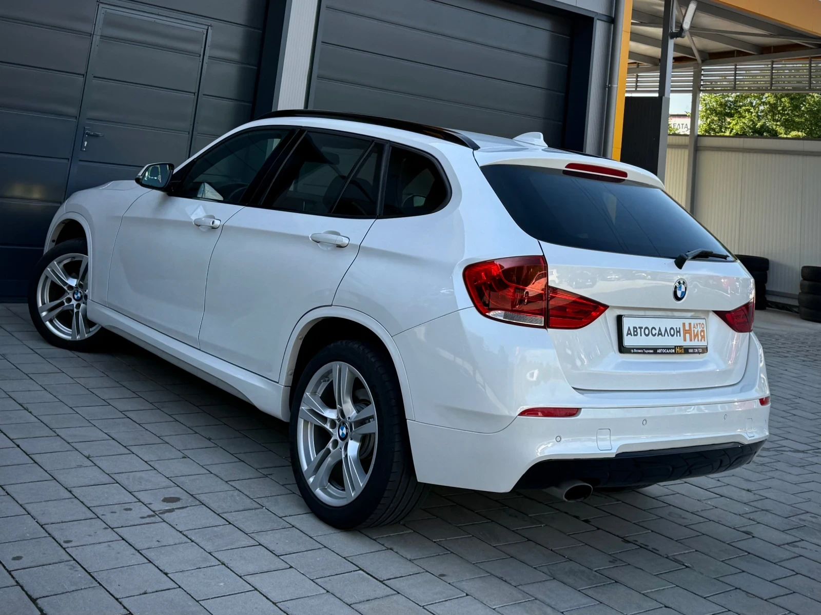 BMW X1 2.0XD * M-Pack* Pano* 8ZF* Обслужена* , снимка 5 - Автомобили и джипове - 54748269