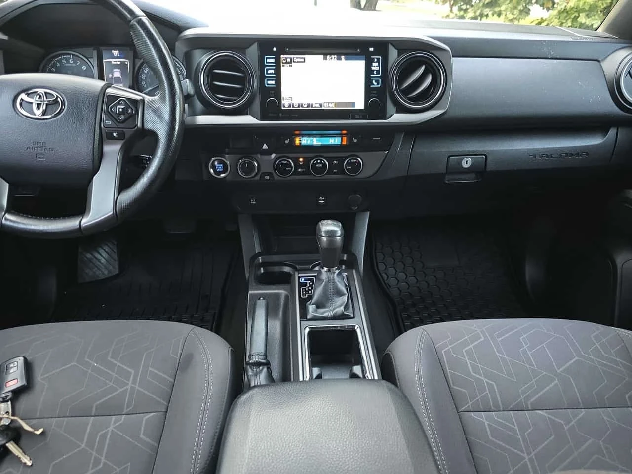 Toyota Tacoma * SR5 * CARFAX * ����� �� ����������� | Mobile.bg � ����������� 9
