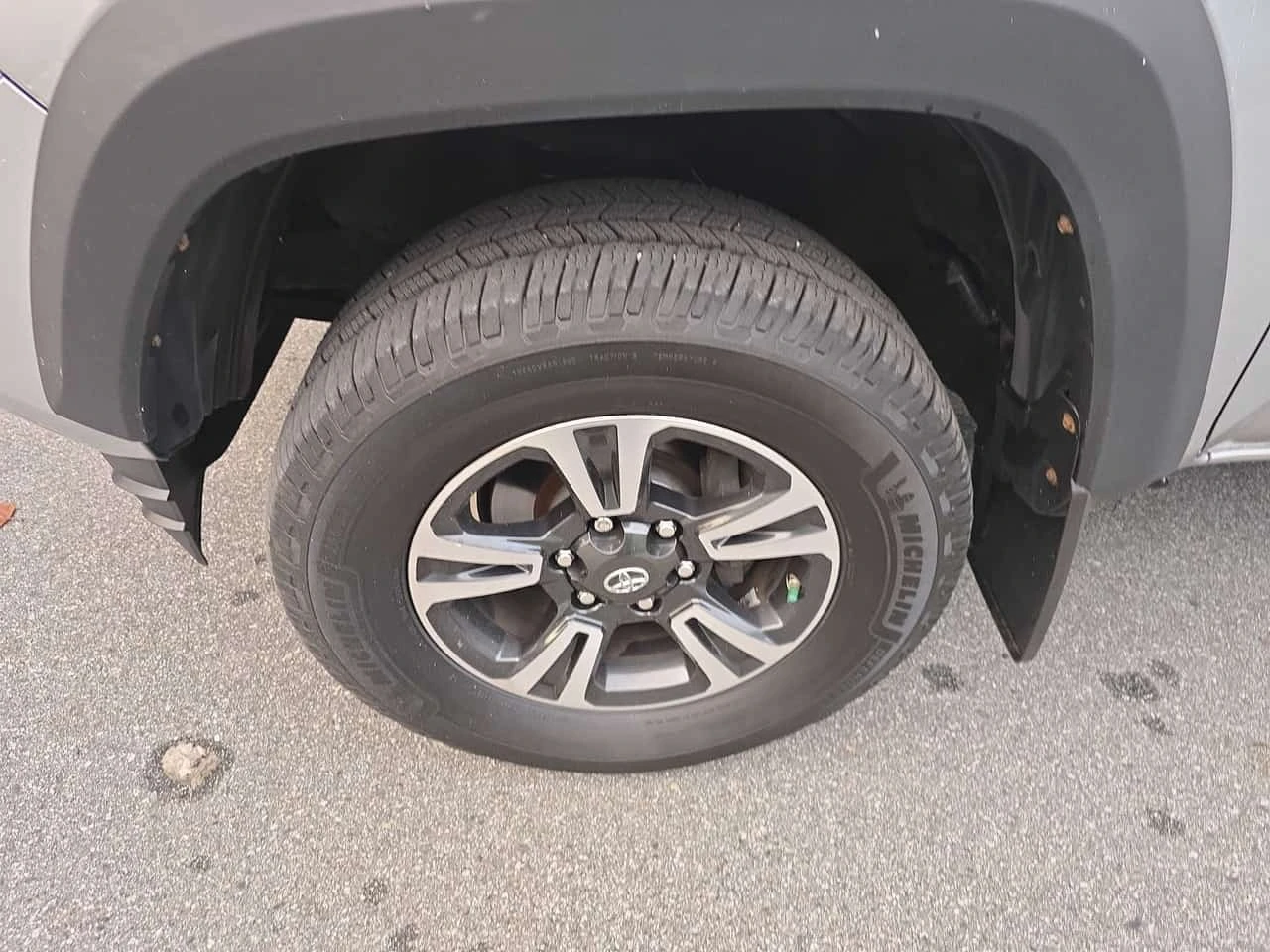 Toyota Tacoma * SR5 * CARFAX * ����� �� ����������� | Mobile.bg � ����������� 7