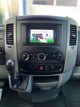 Mercedes-Benz Sprinter 318 / 3 000cc V6 / Климатроник, снимка 15