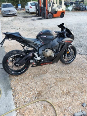 ������ Honda Cbr