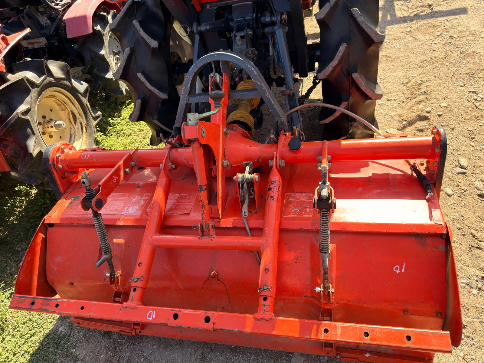 Трактор Kubota Kubota GT-3, снимка 12 - Селскостопанска техника - 55492204