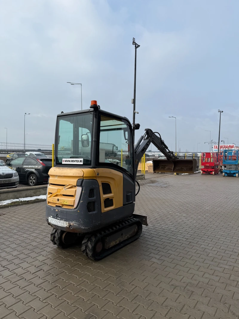 Багер Volvo EC15C, снимка 6 - Индустриална техника - 49985359