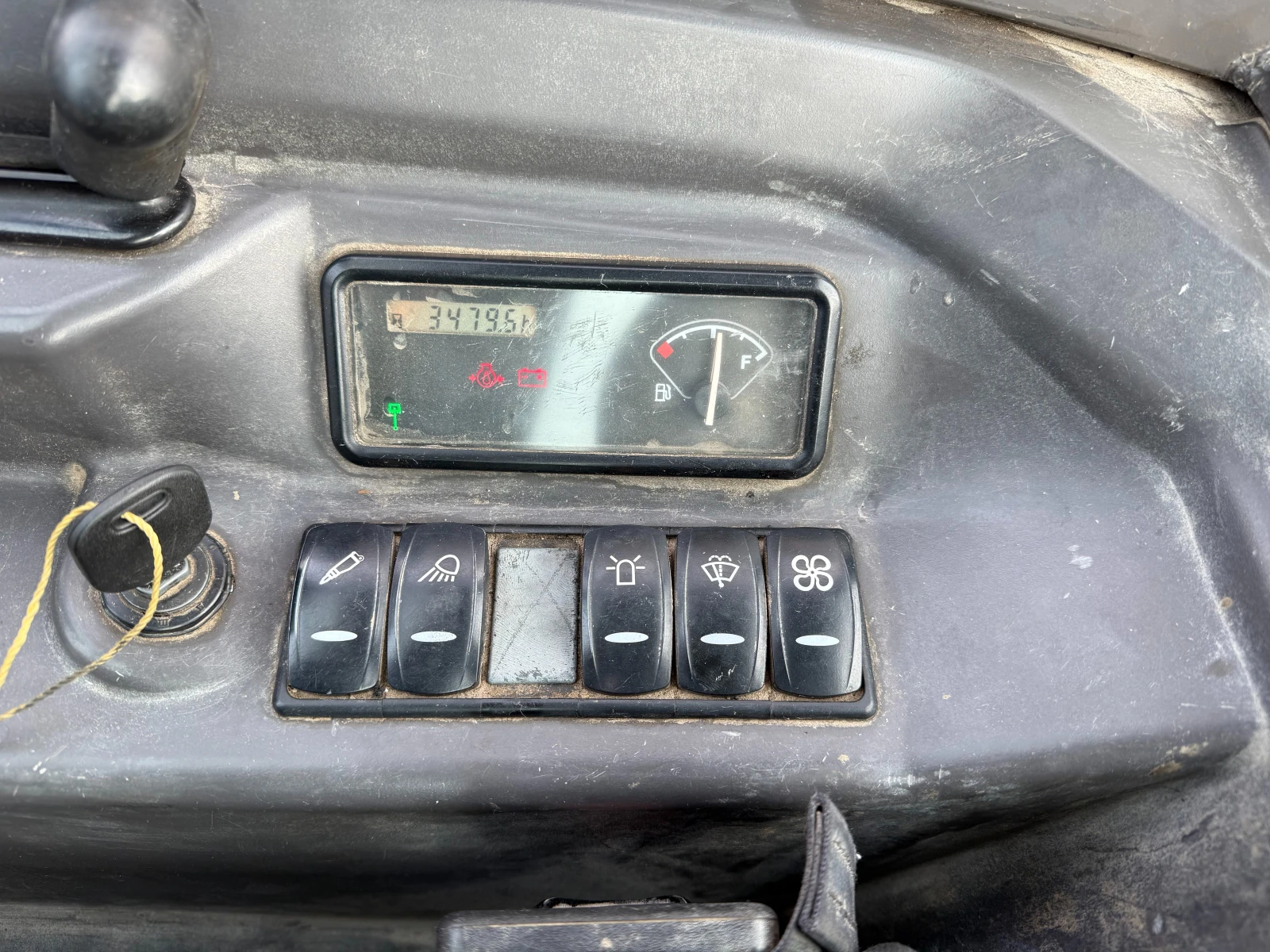  Volvo EC15C | Mobile.bg   12