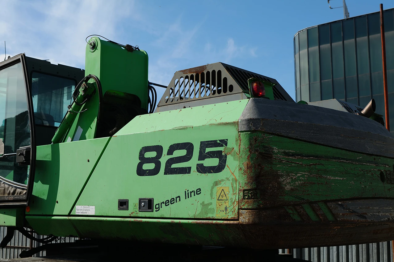 Багер Sennebogen 825, снимка 6 - Индустриална техника - 54049036