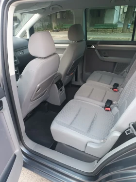 VW Touran 2.0TDI, снимка 10