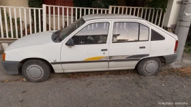 Opel Kadett, снимка 1