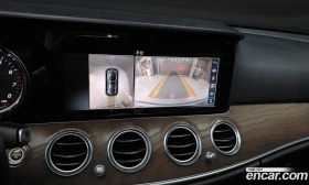 Mercedes-Benz E 300 E300 4MATIC Exclusive, снимка 15