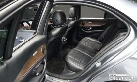 Mercedes-Benz E 300 E300 4MATIC Exclusive, снимка 12
