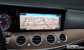 Mercedes-Benz E 300 E300 4MATIC Exclusive, снимка 14