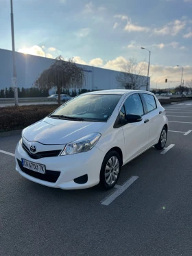 Toyota Yaris 1.0i, снимка 2