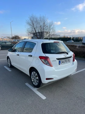 Toyota Yaris 1.0i, снимка 3