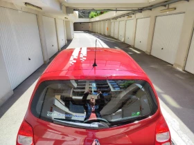 Renault Twingo 1.Ръка, 53000км, климатроник - 2800 € / 5476.32 лв. - 87520232 6