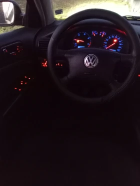 VW Passat - 1900 € / 3716.08 лв. - 44354748 10