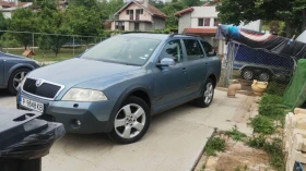 Skoda Octavia 2 - 198 € / 387.25 лв. - 36920284 2