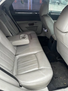Chrysler 300c 3.0 CRD - 4499 € / 8799.28 лв. - 18437913 6