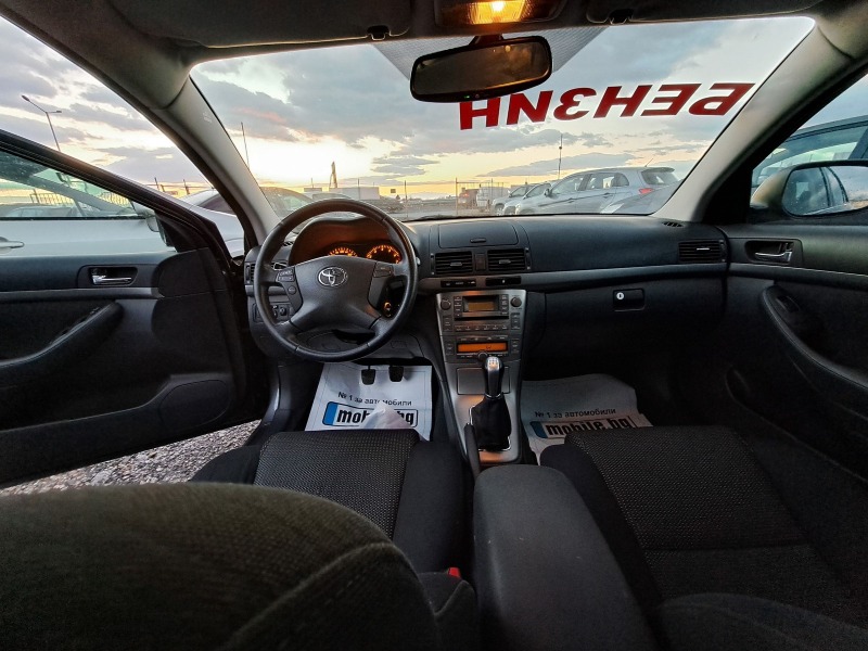 Toyota Avensis 1.8i FACE....., снимка 11 - Автомобили и джипове - 43996239