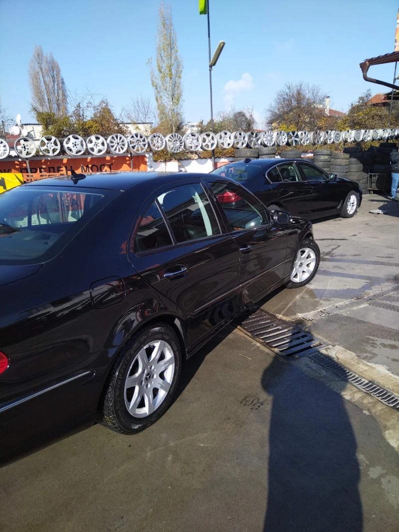 Mercedes-Benz E 320 E300 bluetec, снимка 2 - Автомобили и джипове - 48346028