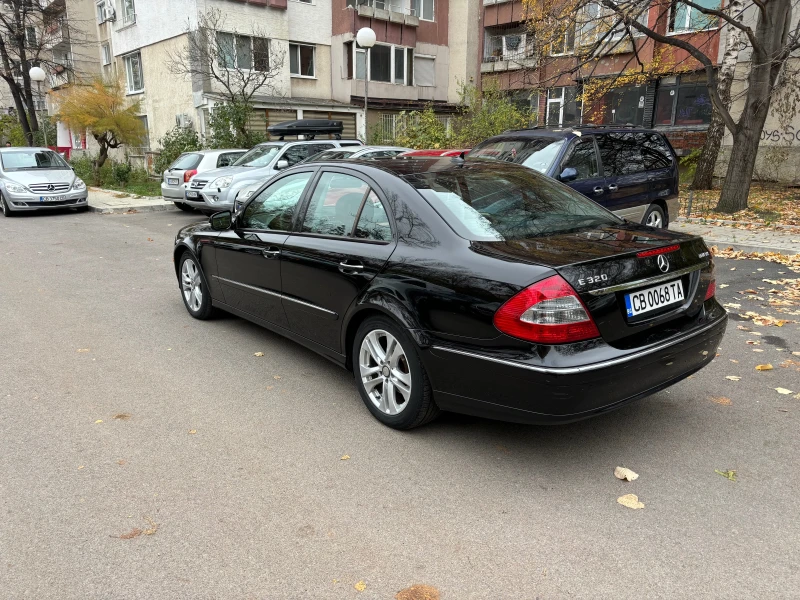 Mercedes-Benz E 320 E300 bluetec, снимка 11 - Автомобили и джипове - 48346028