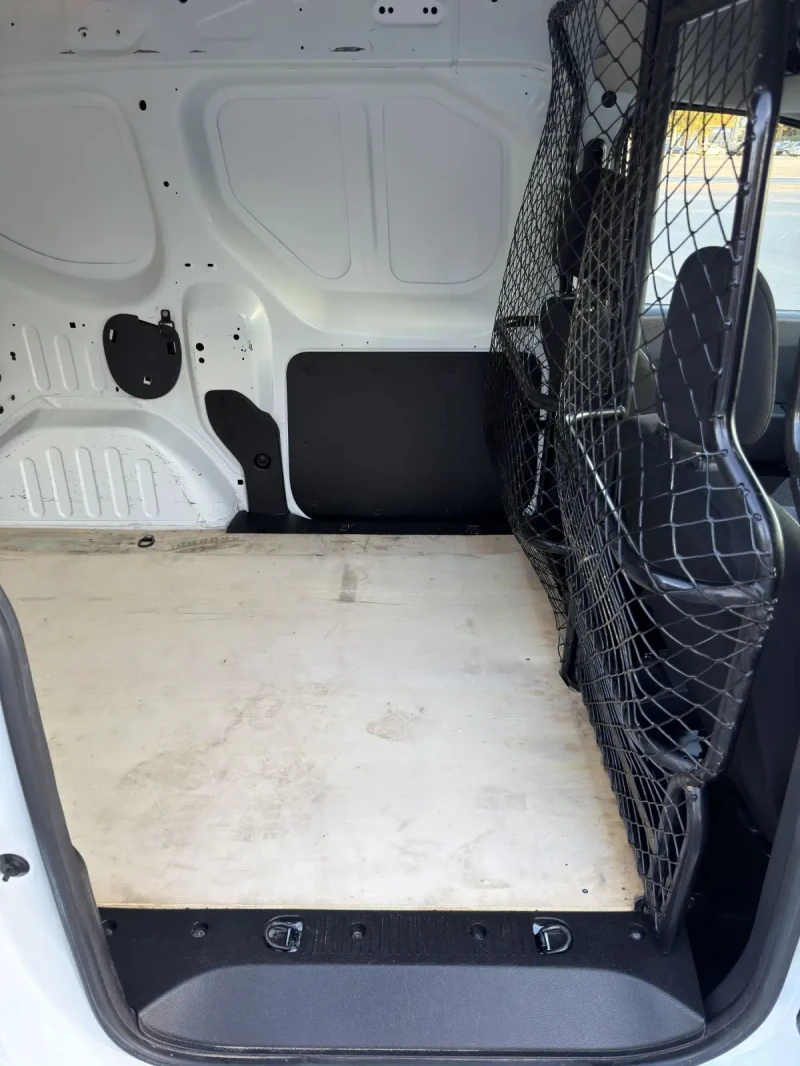 Dacia Dokker 1.6 - Газ, снимка 12 - Автомобили и джипове - 52817415