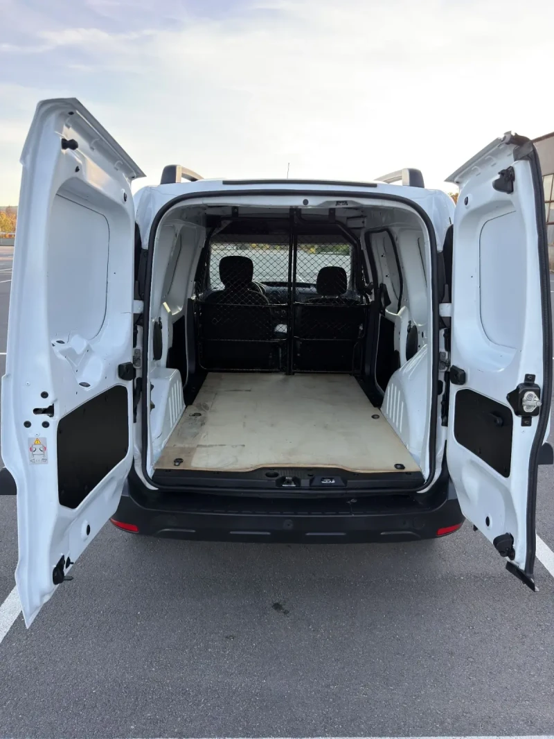 Dacia Dokker 1.6 - Газ, снимка 7 - Автомобили и джипове - 52817415