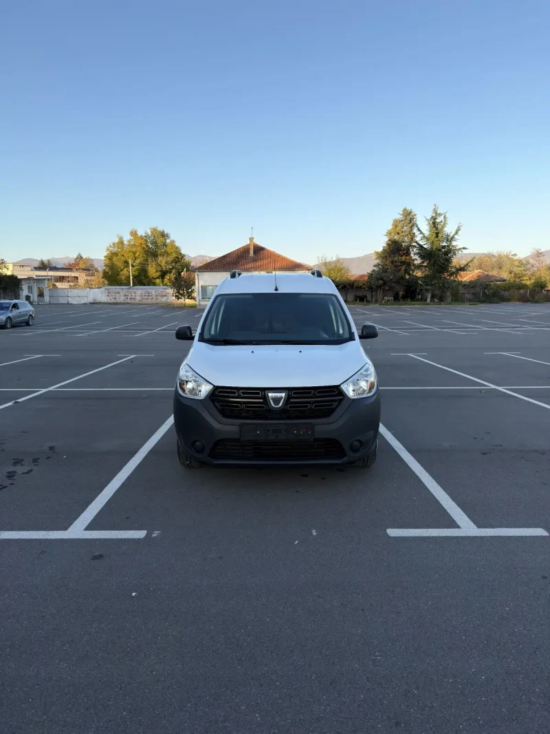 Dacia Dokker 1.6 - Газ, снимка 2 - Автомобили и джипове - 52817415