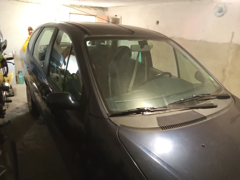 Renault Scenic 1, 9 дци 102 коня, снимка 3 - Автомобили и джипове - 52451133