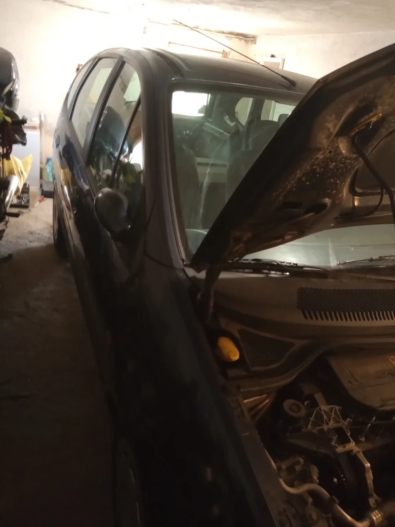 Renault Scenic 1, 9 дци 102 коня, снимка 7 - Автомобили и джипове - 52451133