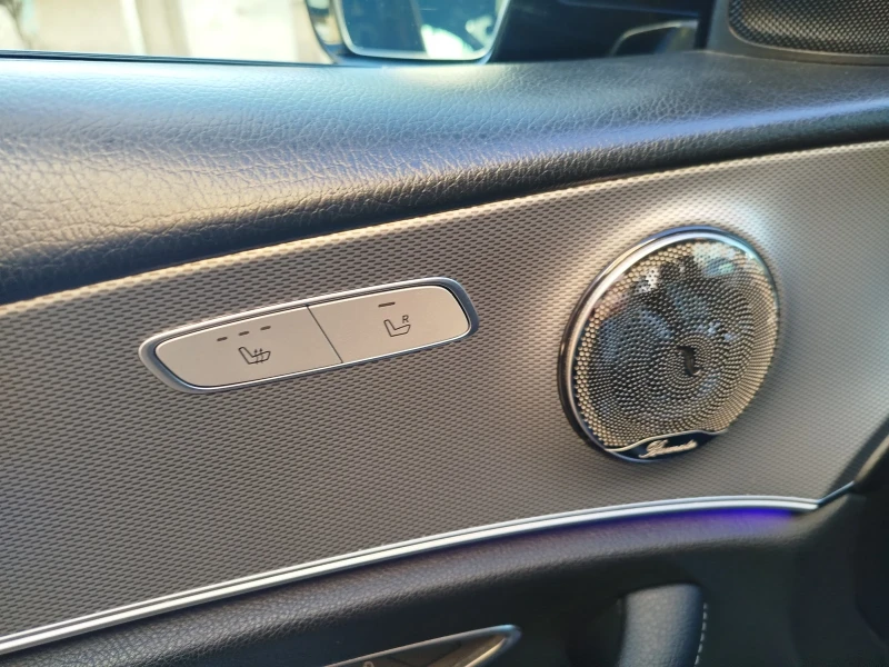 Mercedes-Benz E 220 2.2 cdi 4matik, снимка 11 - Автомобили и джипове - 52520449