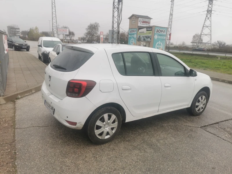 Dacia Sandero 1.0 AGU, снимка 6 - Автомобили и джипове - 52891717