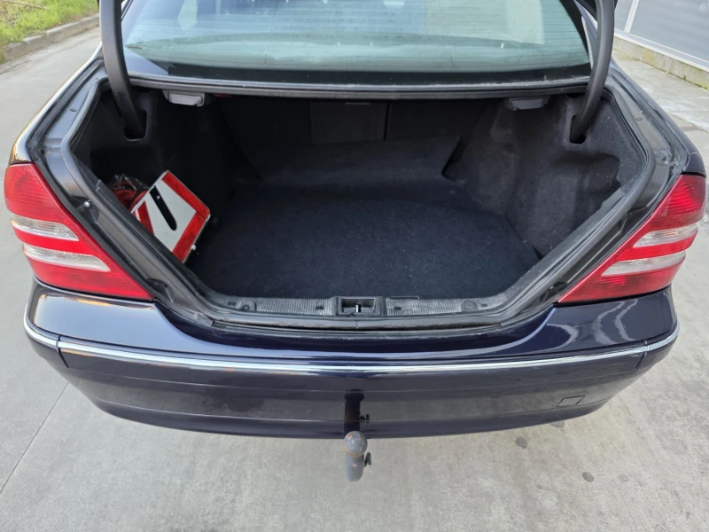 Mercedes-Benz C 200 CDI, снимка 16 - Автомобили и джипове - 52929241