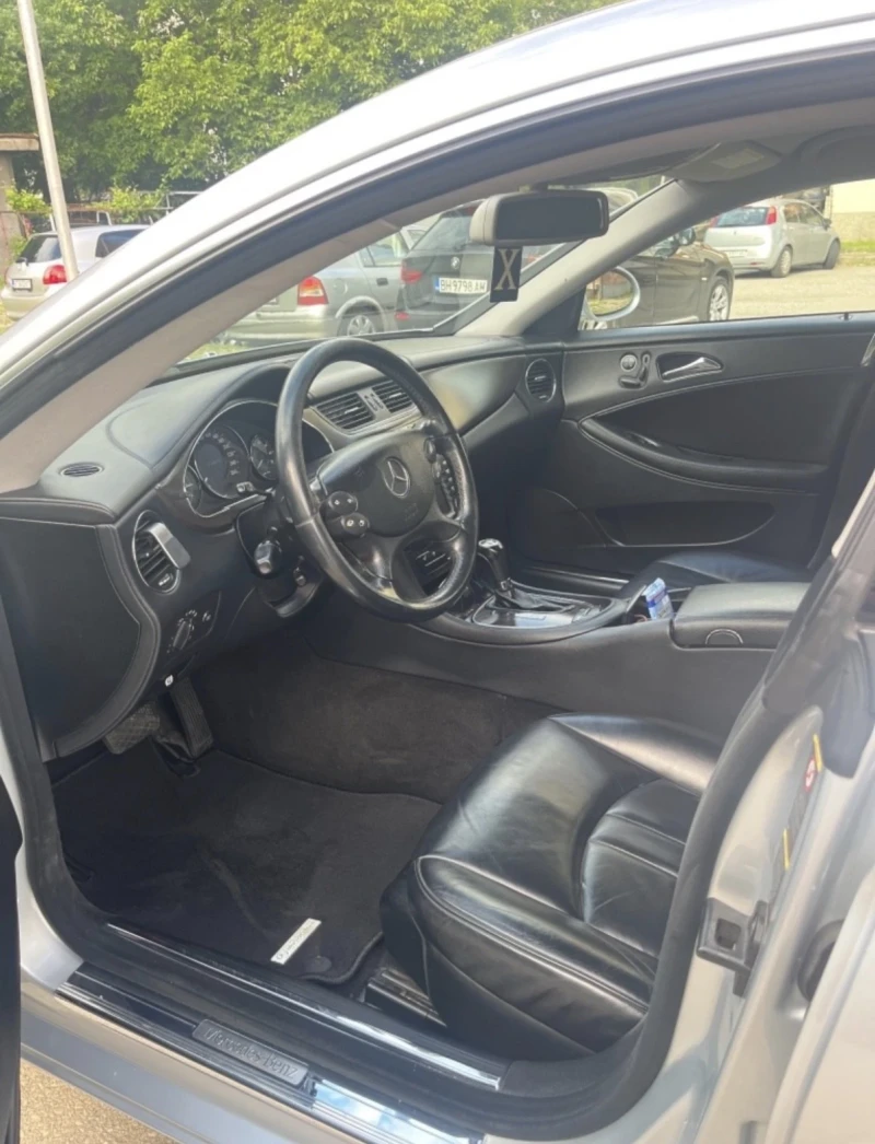 Mercedes-Benz CLS 500, снимка 11 - Автомобили и джипове - 53160420