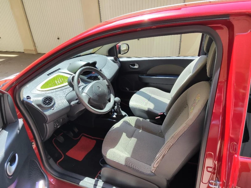 Renault Twingo 1.Ръка, 53000км, климатроник, снимка 8 - Автомобили и джипове - 53400631