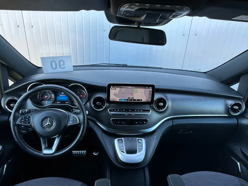 Mercedes-Benz V 300 237HP/AMG/CAM/LED/936v, снимка 11 - Автомобили и джипове - 53454723